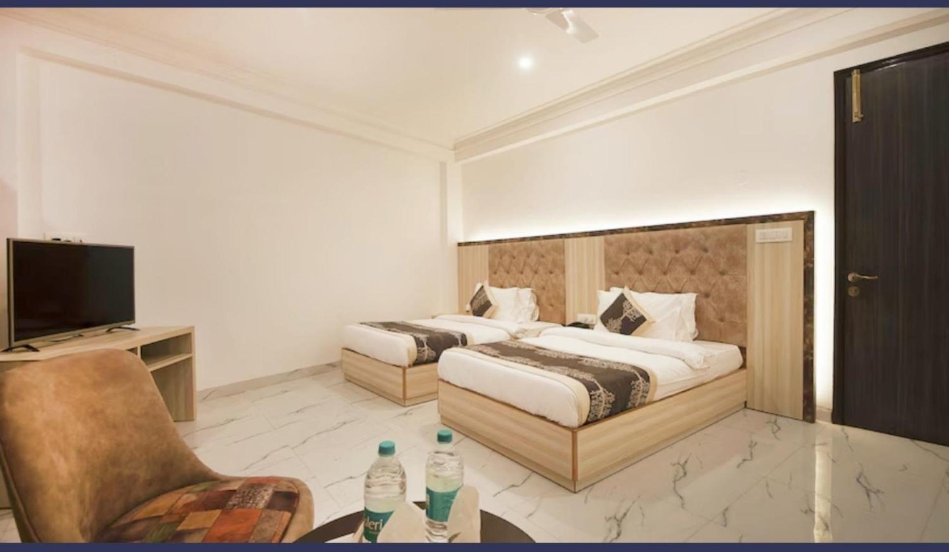 Hotel Almora Inn - Near By Delhi International Airport - With Free Airport Pickup And Drop New Delhi Ngoại thất bức ảnh