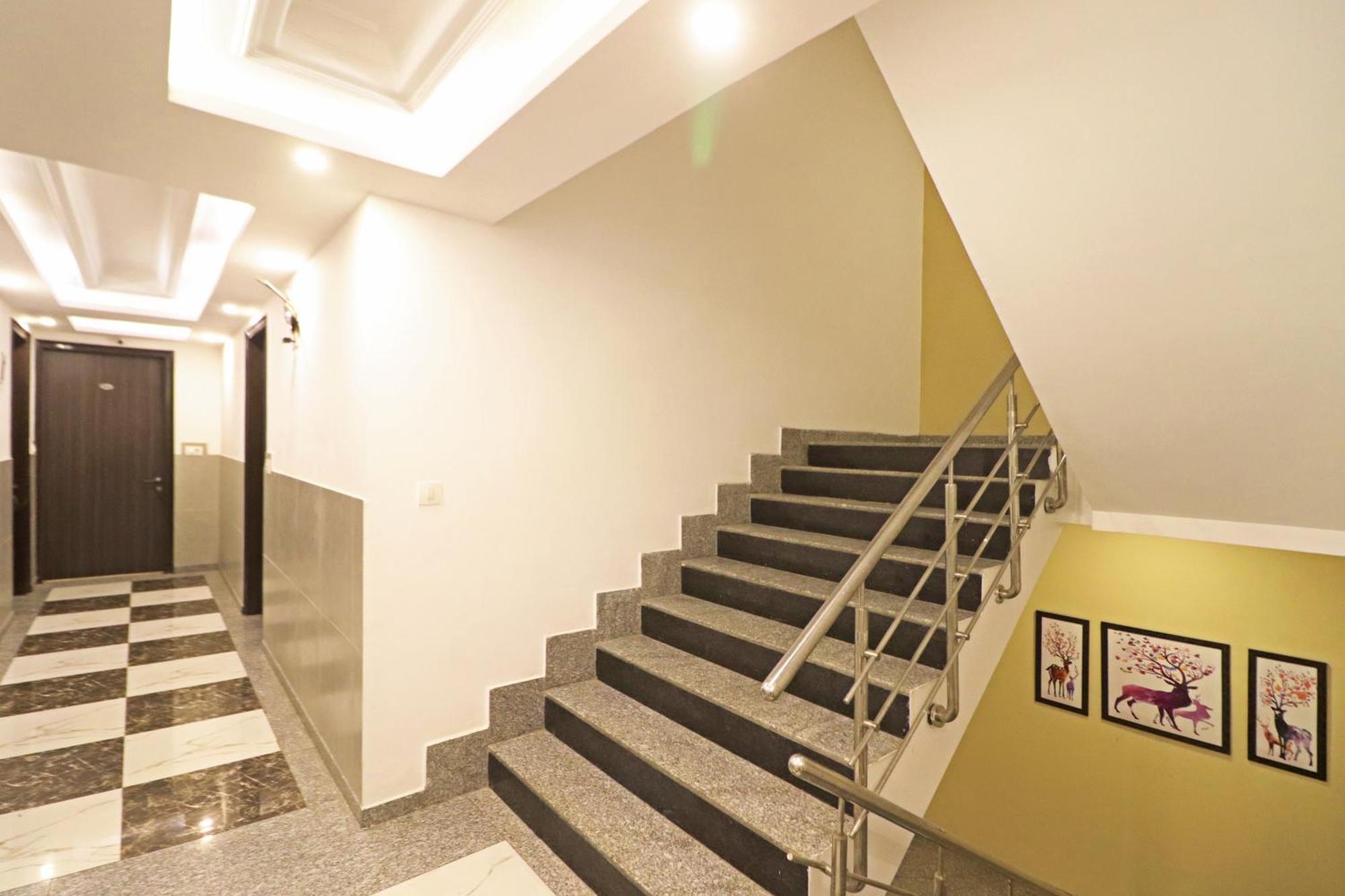 Hotel Almora Inn - Near By Delhi International Airport - With Free Airport Pickup And Drop New Delhi Ngoại thất bức ảnh