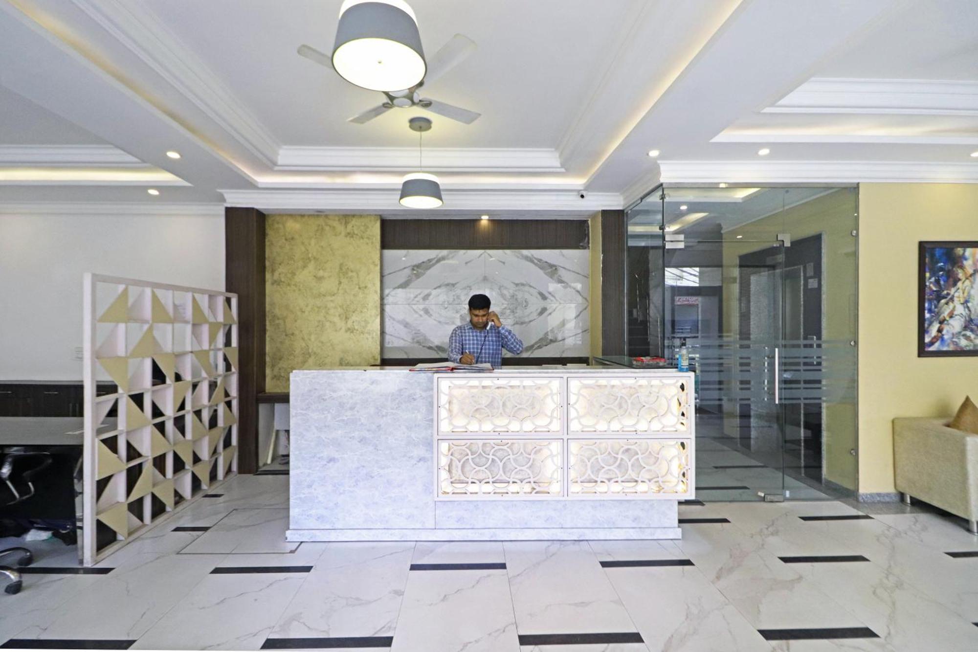 Hotel Almora Inn - Near By Delhi International Airport - With Free Airport Pickup And Drop New Delhi Ngoại thất bức ảnh