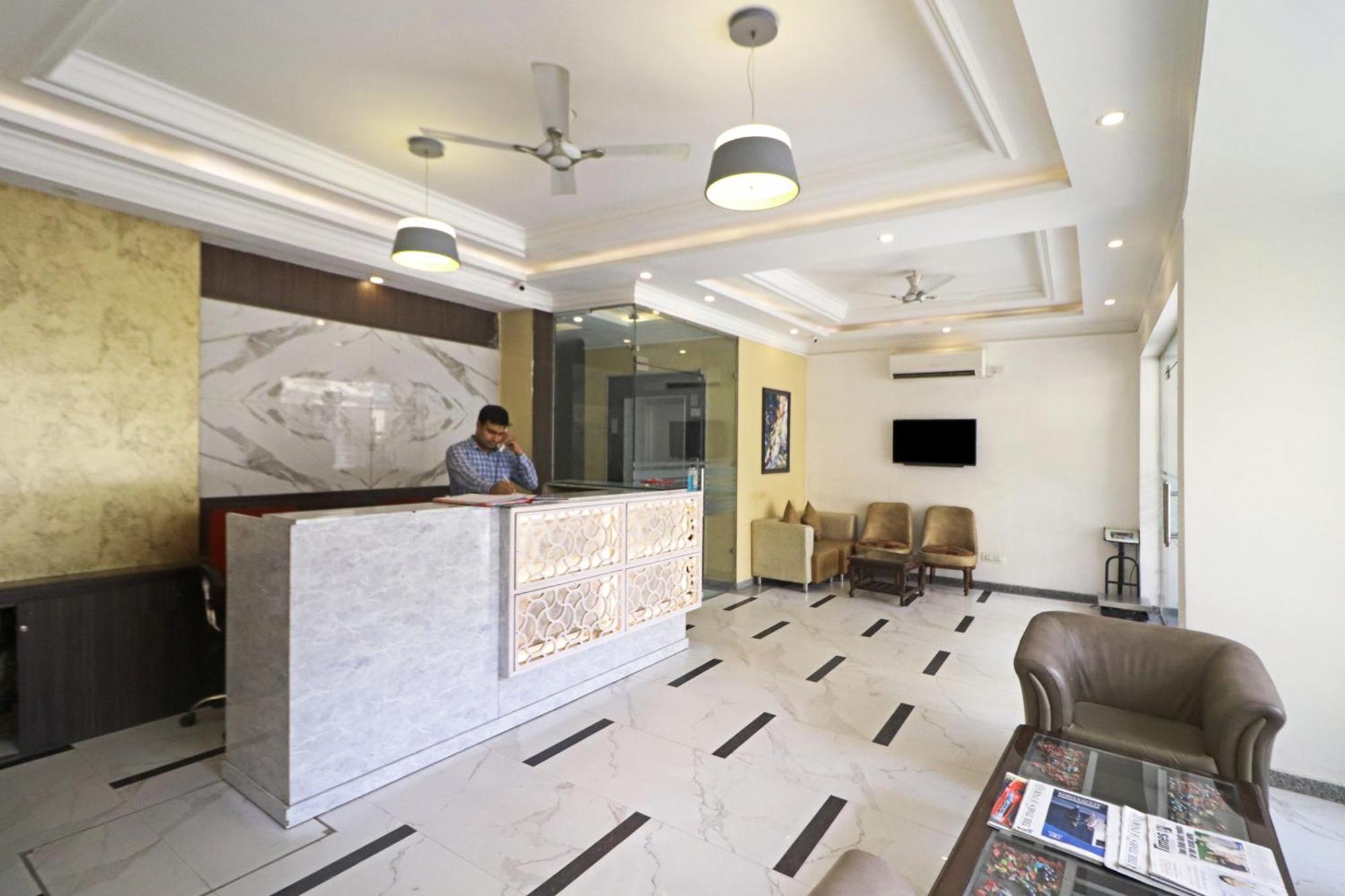 Hotel Almora Inn - Near By Delhi International Airport - With Free Airport Pickup And Drop New Delhi Ngoại thất bức ảnh