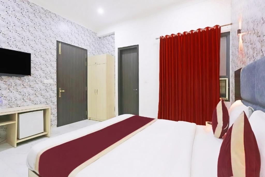 Hotel Almora Inn - Near By Delhi International Airport - With Free Airport Pickup And Drop New Delhi Ngoại thất bức ảnh
